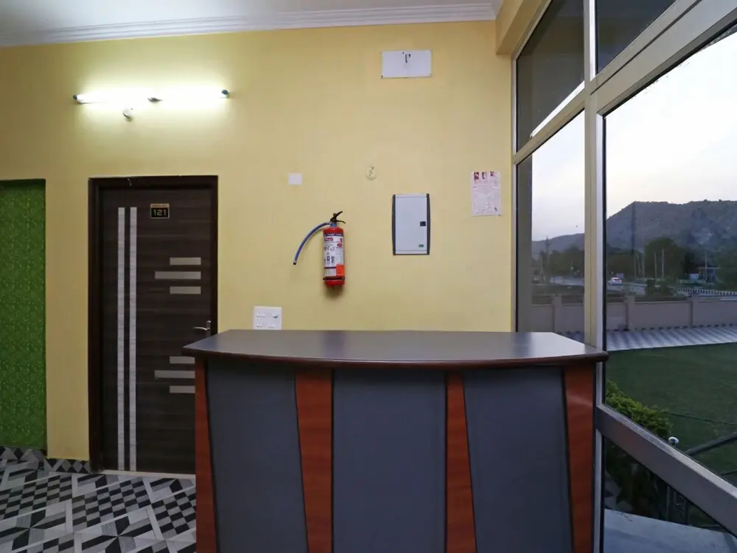 OYO 22954 Hotel Moonlight