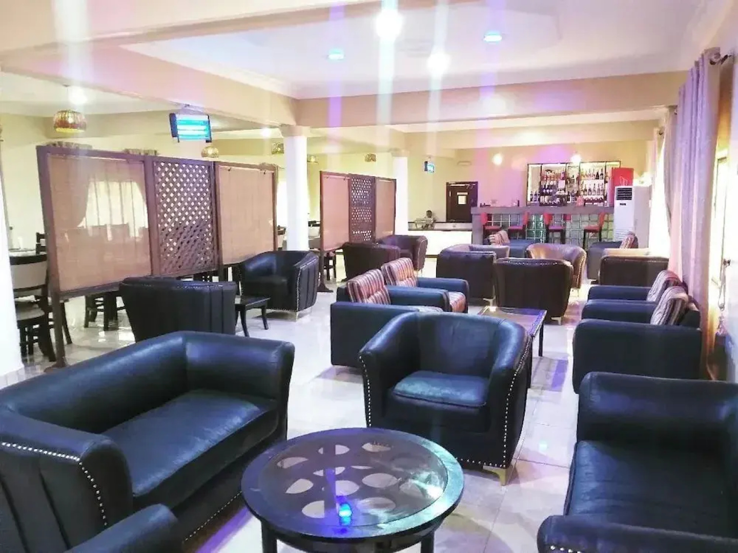 Dolly Hills Hotel