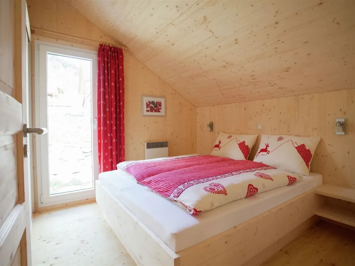 Wooden Chalet with Wellness Centre in Hohentauern