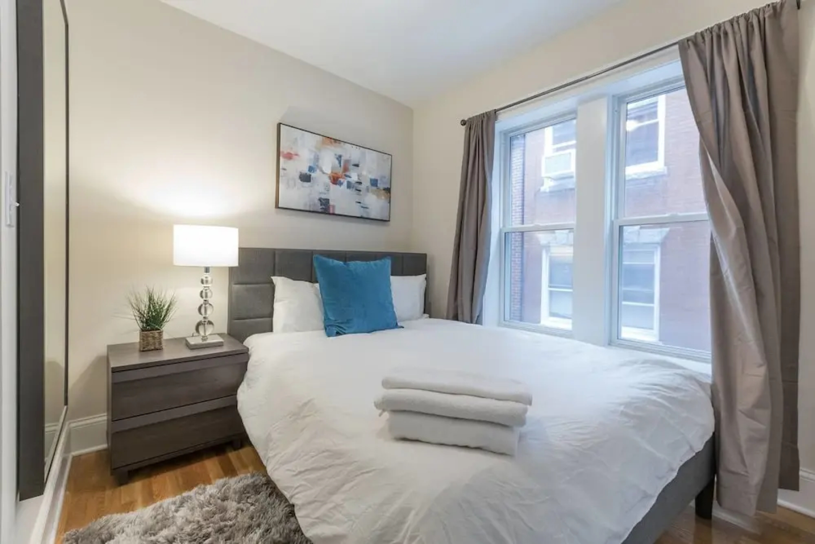Superb 3br/2ba Apt in North End by Domio