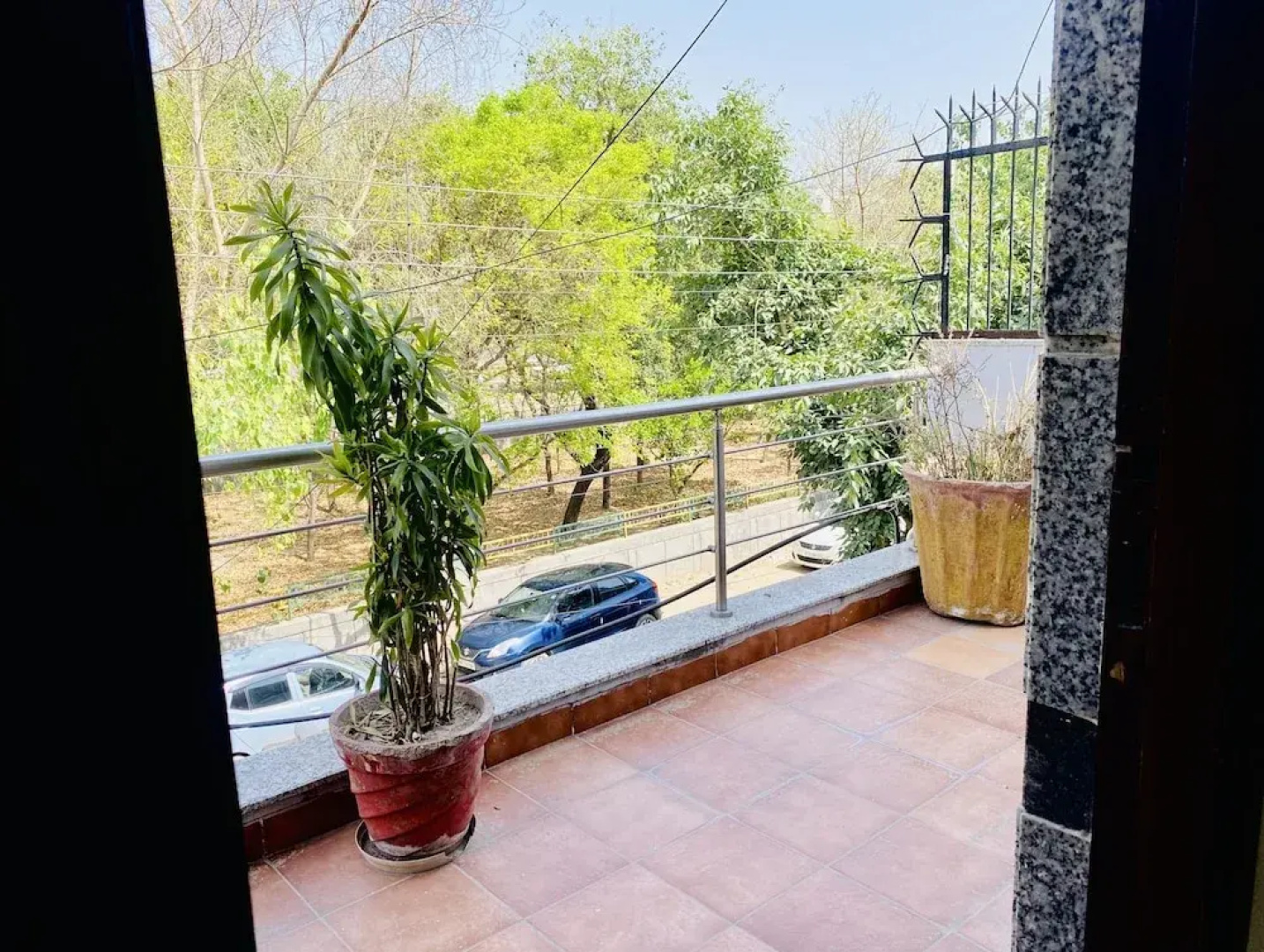 Qotel Hotel Noida Sector 51