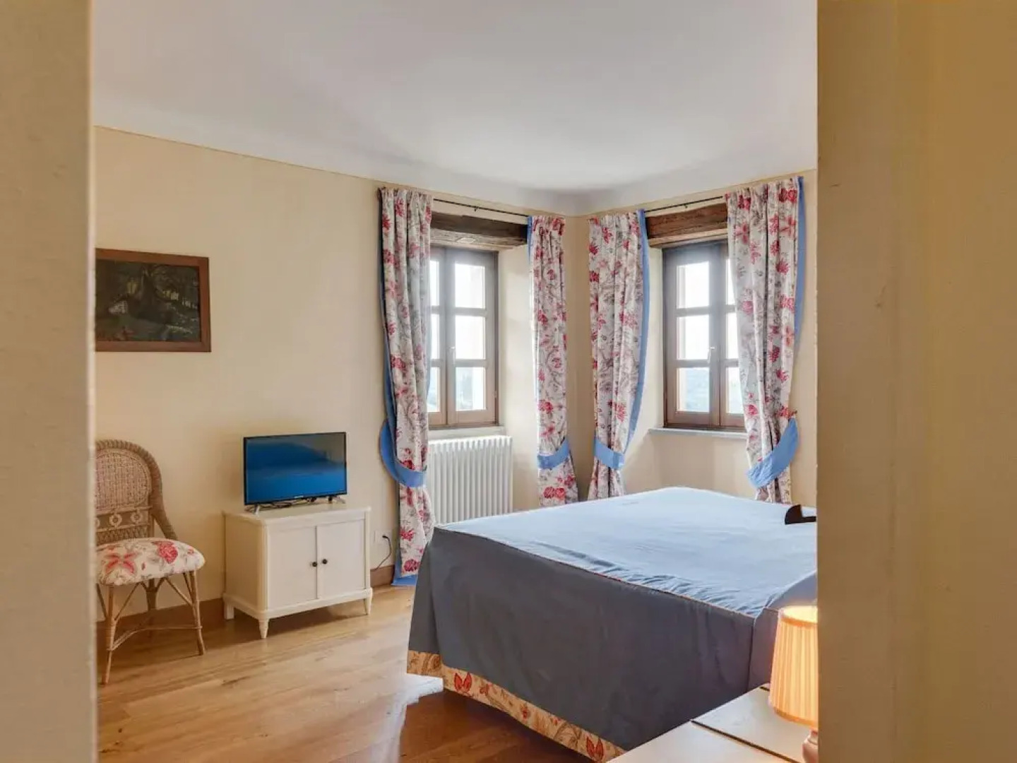 Mansion in Ovada With Pool and Scenic Hills