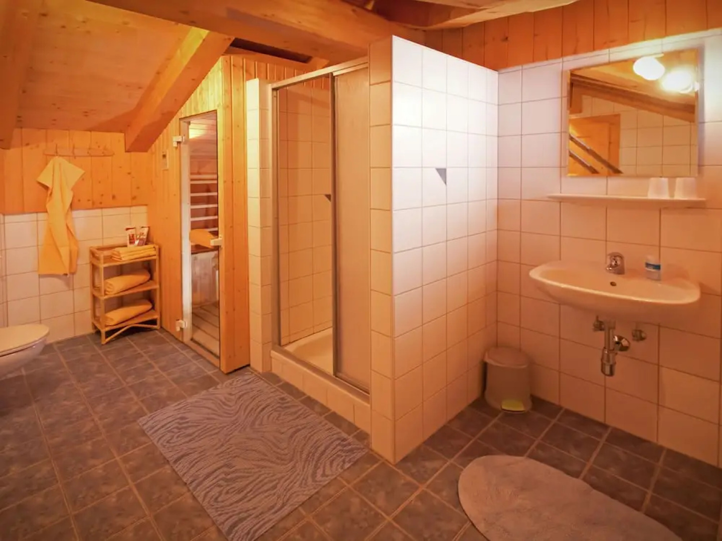 Wooden Chalet in Fusch an der Großglocknerstraße With Sauna