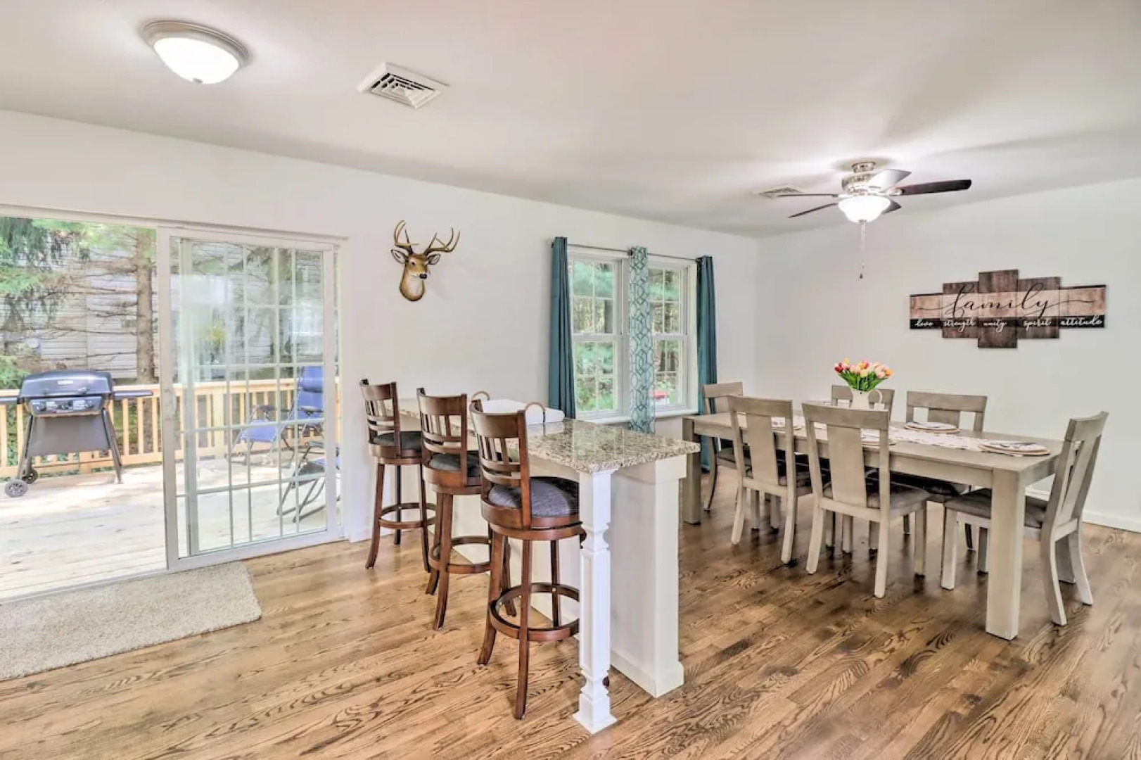 Gorgeous Pocono Summit Retreat w/ Deck & Hot Tub!