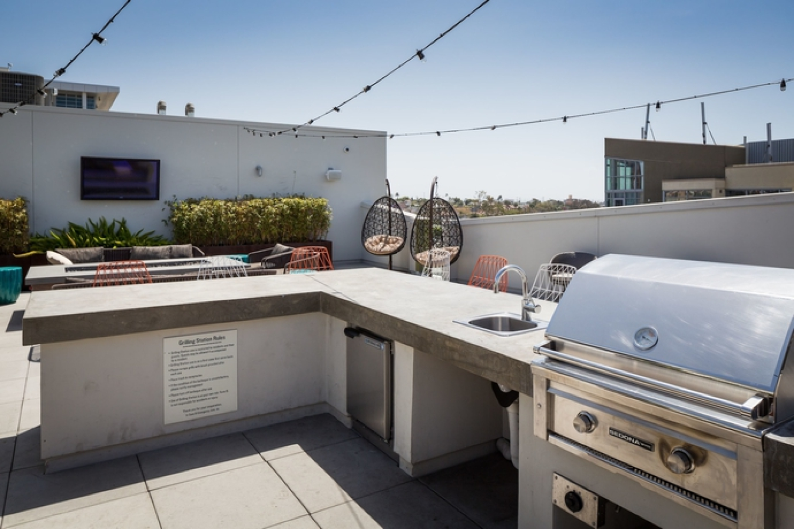 G Street Apartment by Stay Alfred