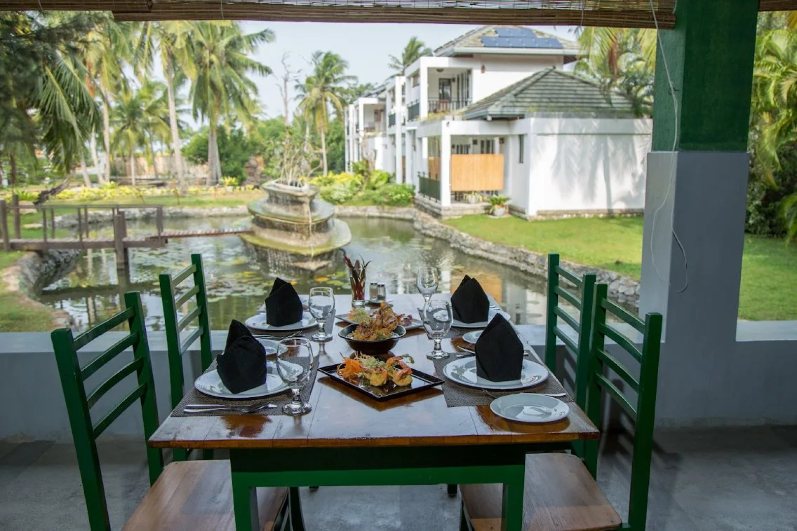 Отель Amaluna Resorts