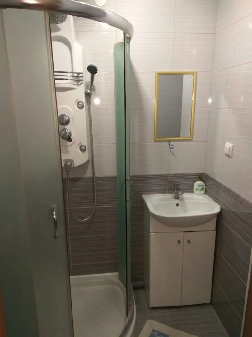 Apart Hostel Capital