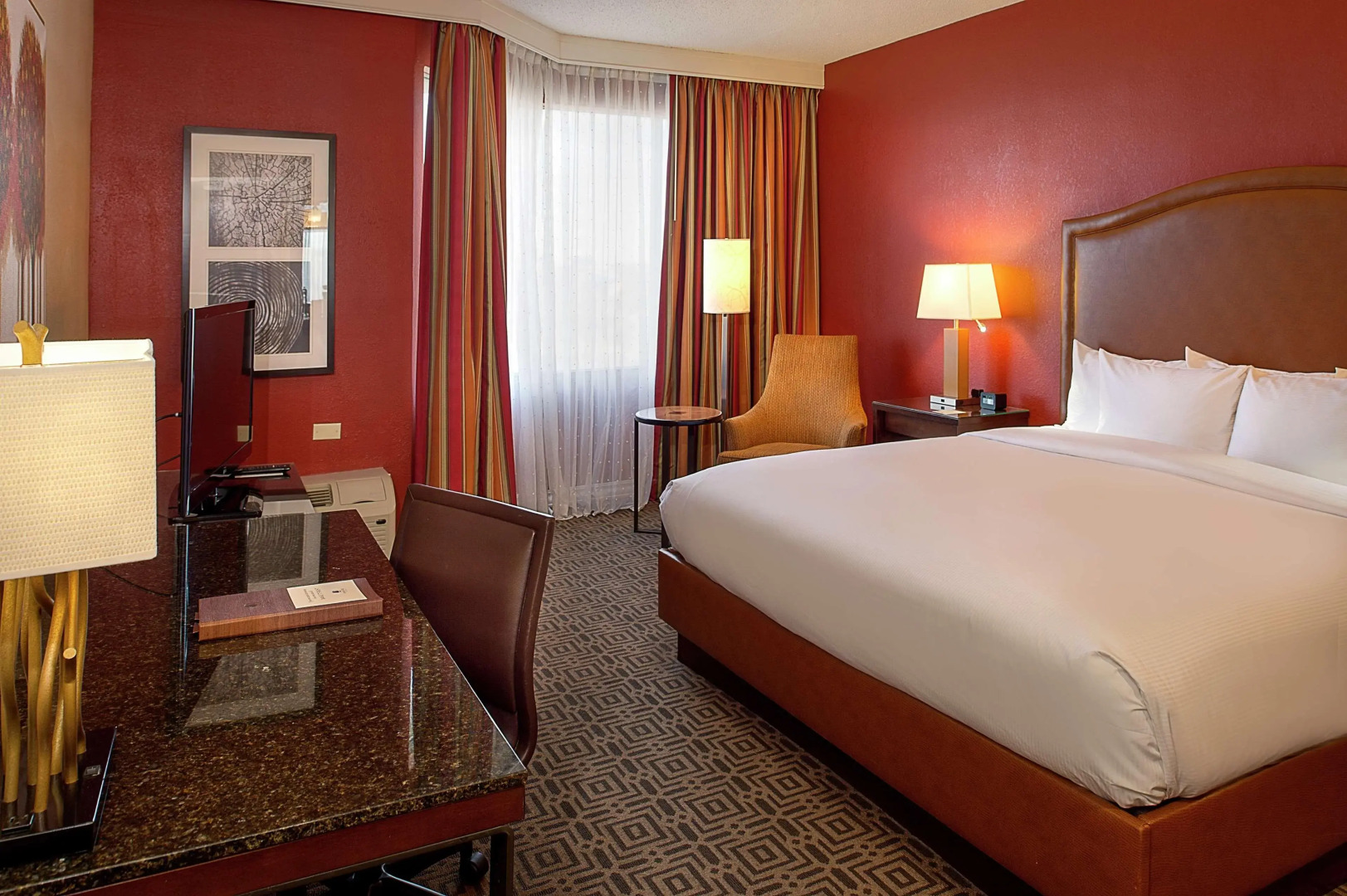 DoubleTree by Hilton Hotel St. Louis - Chesterfield