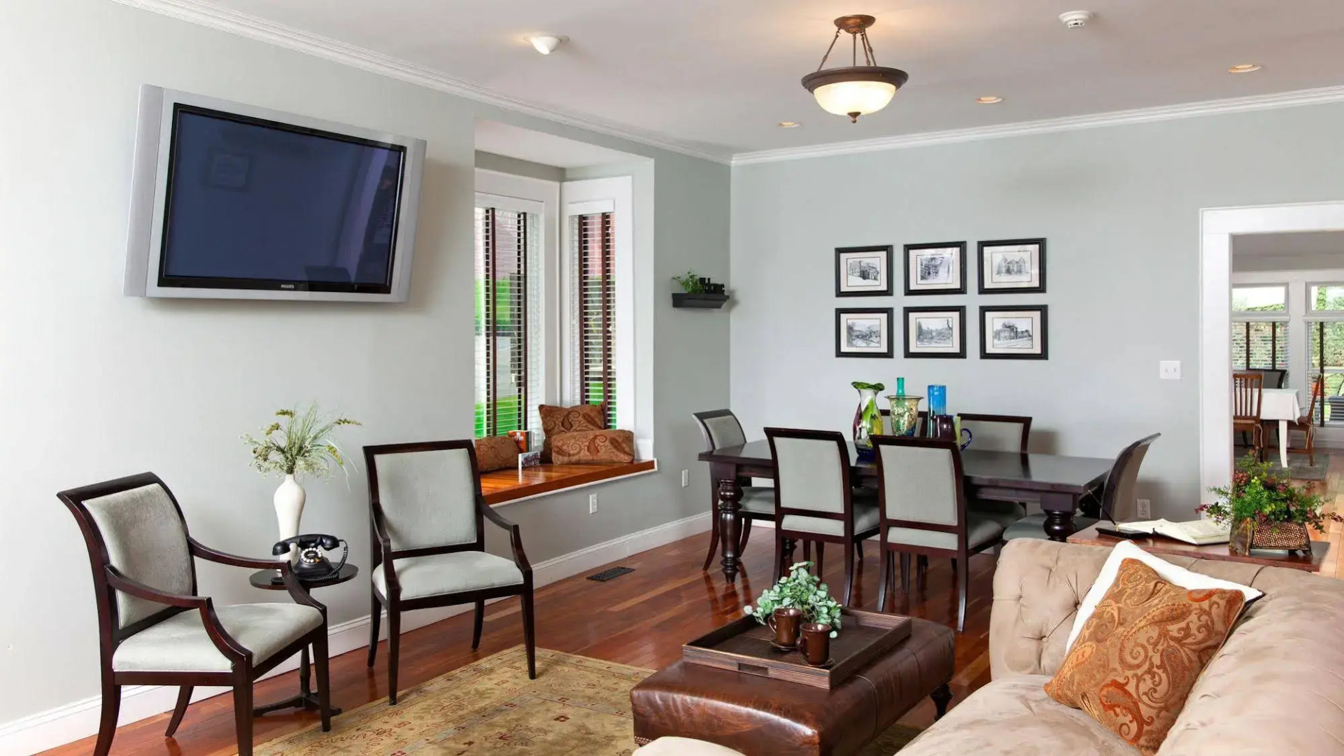 The Guest House Inn on Courthouse Square