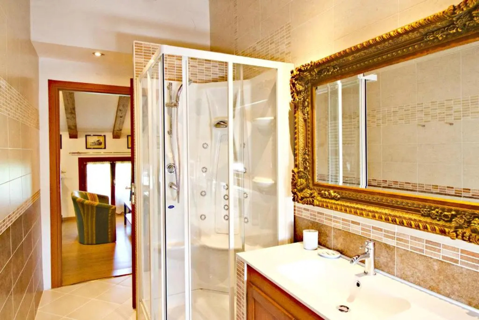 CA' LEONE - Sans Souci - Apartment in Villa with Pool