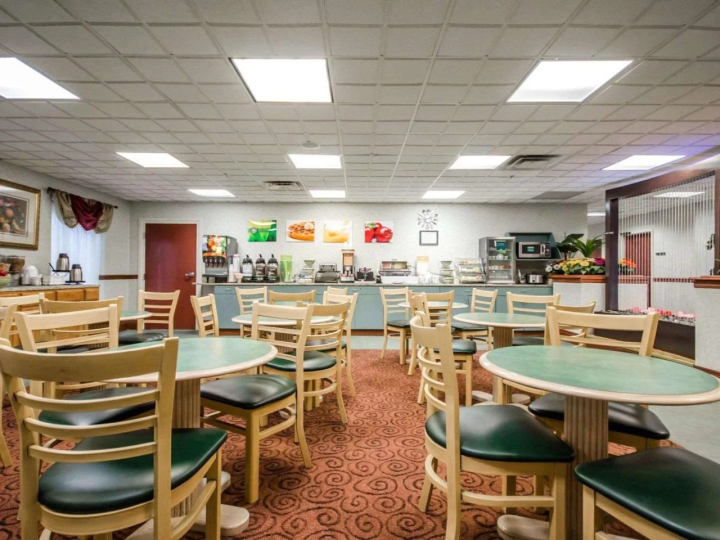 Quality Inn & Suites Sellersburg - Louisville Area