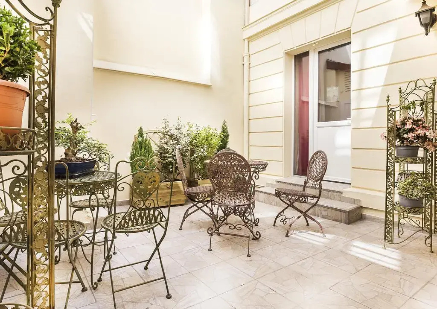 Montsouris Orléans Hotel