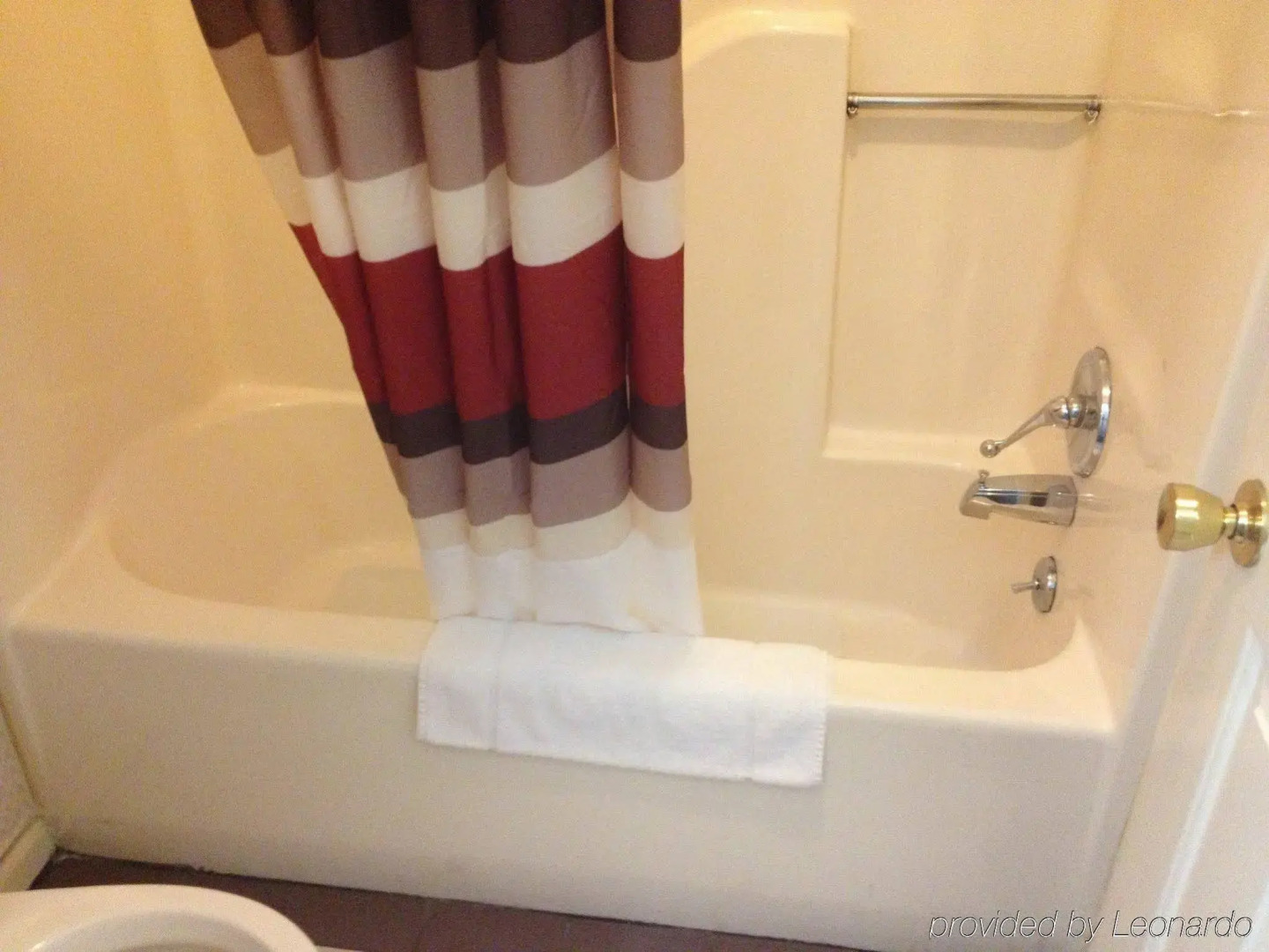 Red Roof Inn Crossville