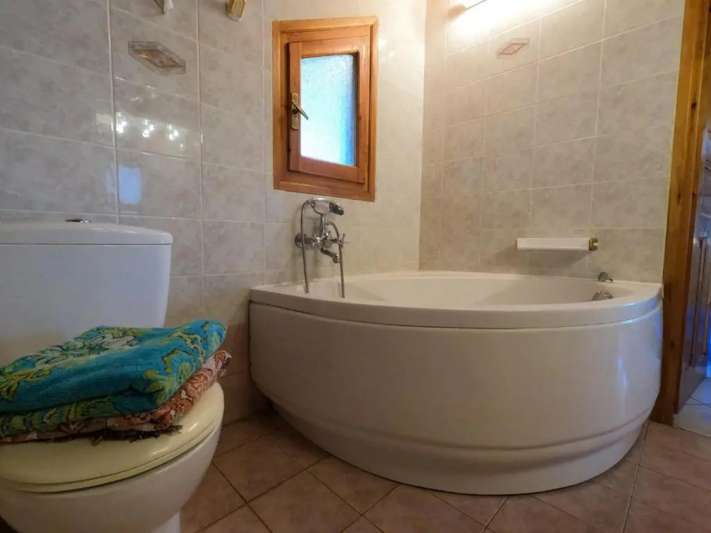 Loft apartment 20m from sea