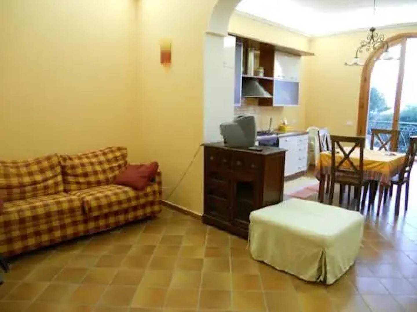 Di Fronte l'Isola Di Mothya