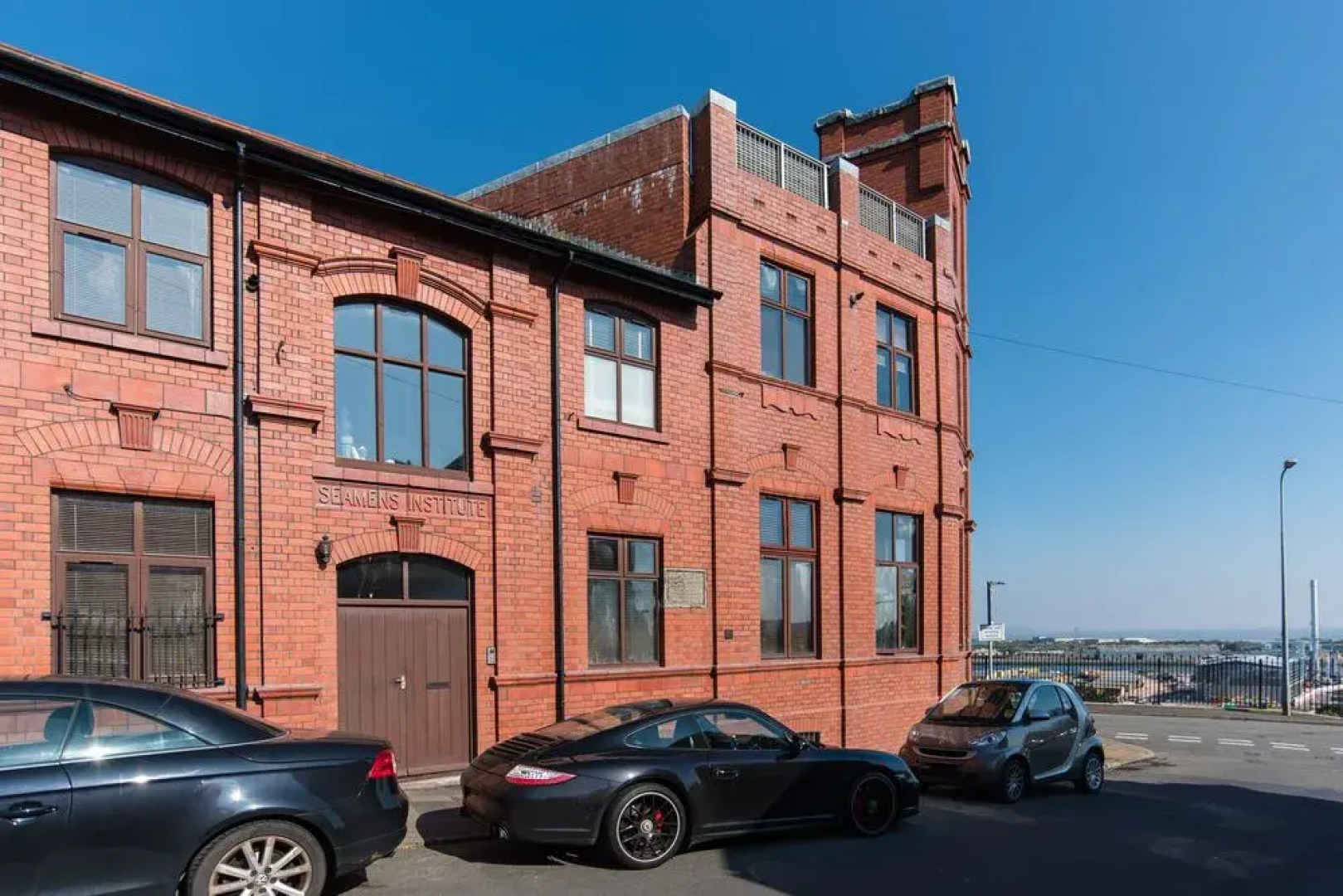 The old seamans mission