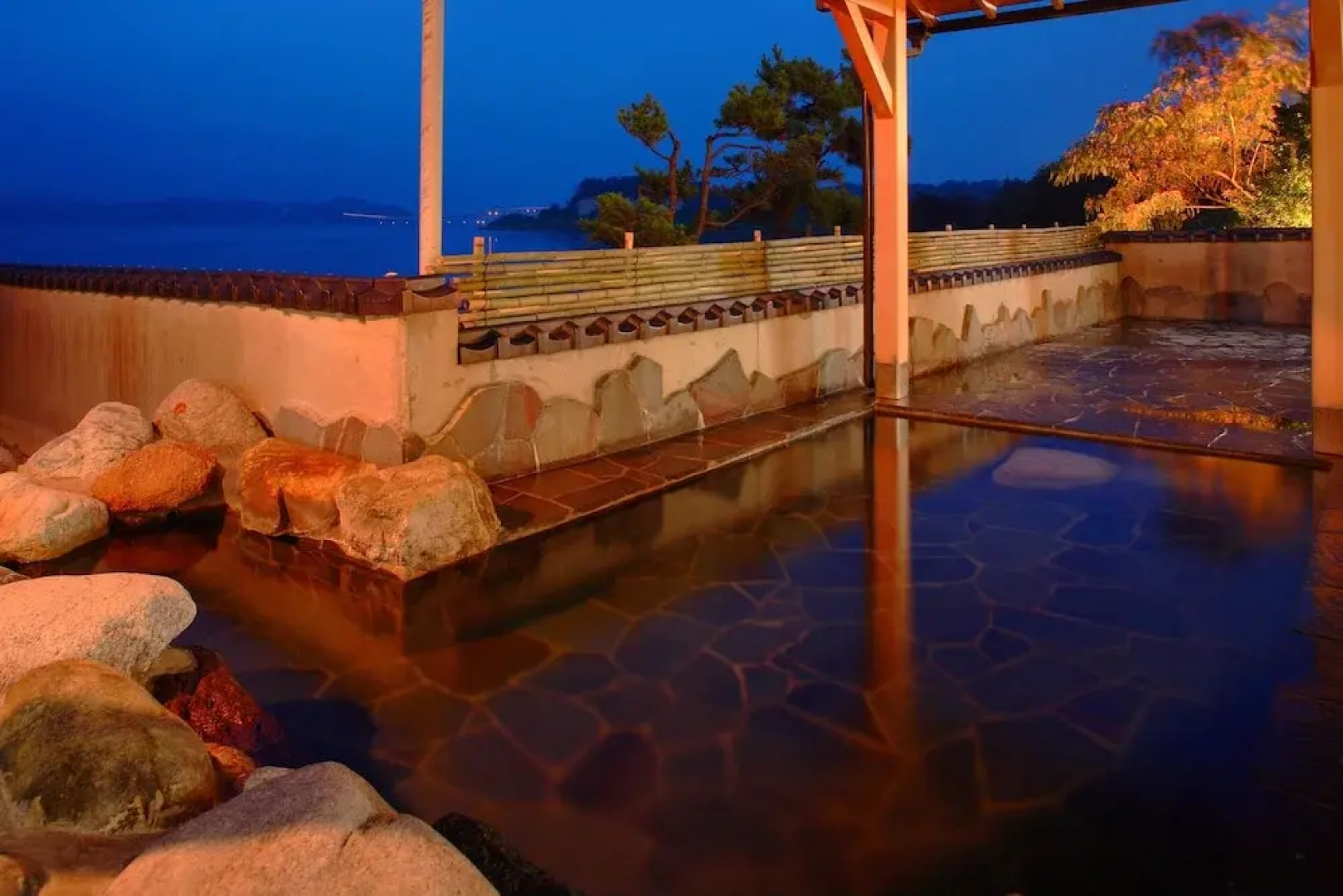 Yadomoriya Juen Ryokan