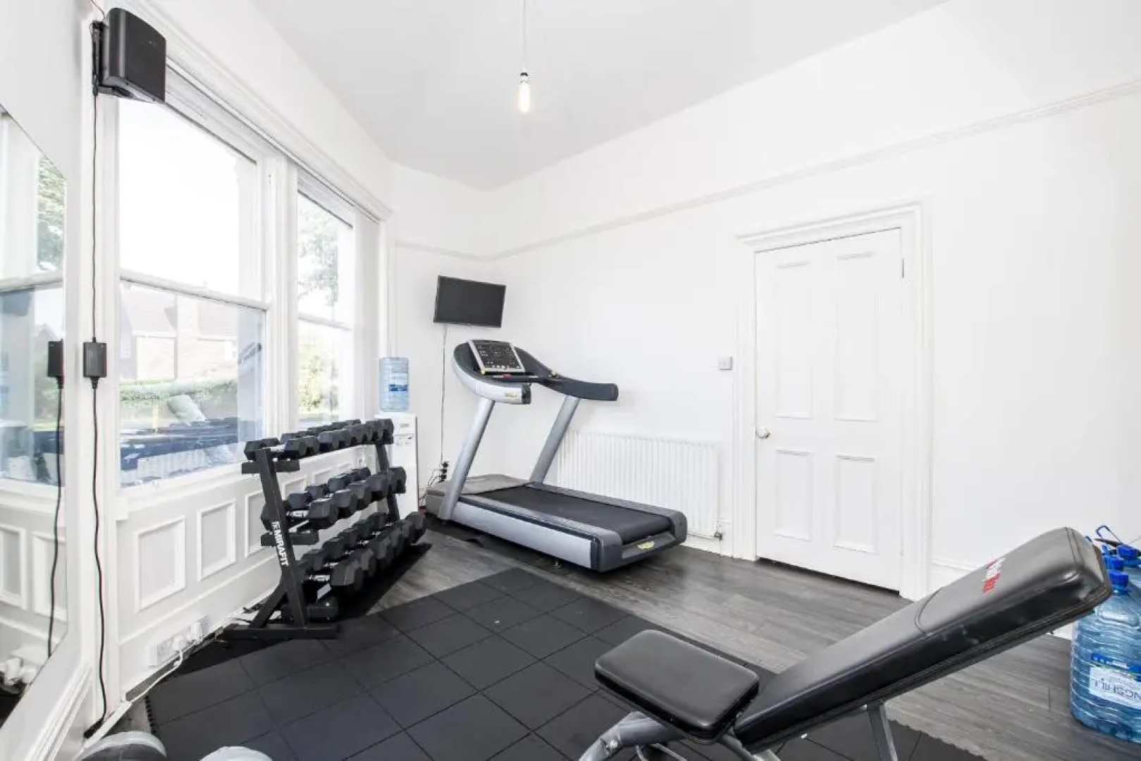 7 Argyle Terrace