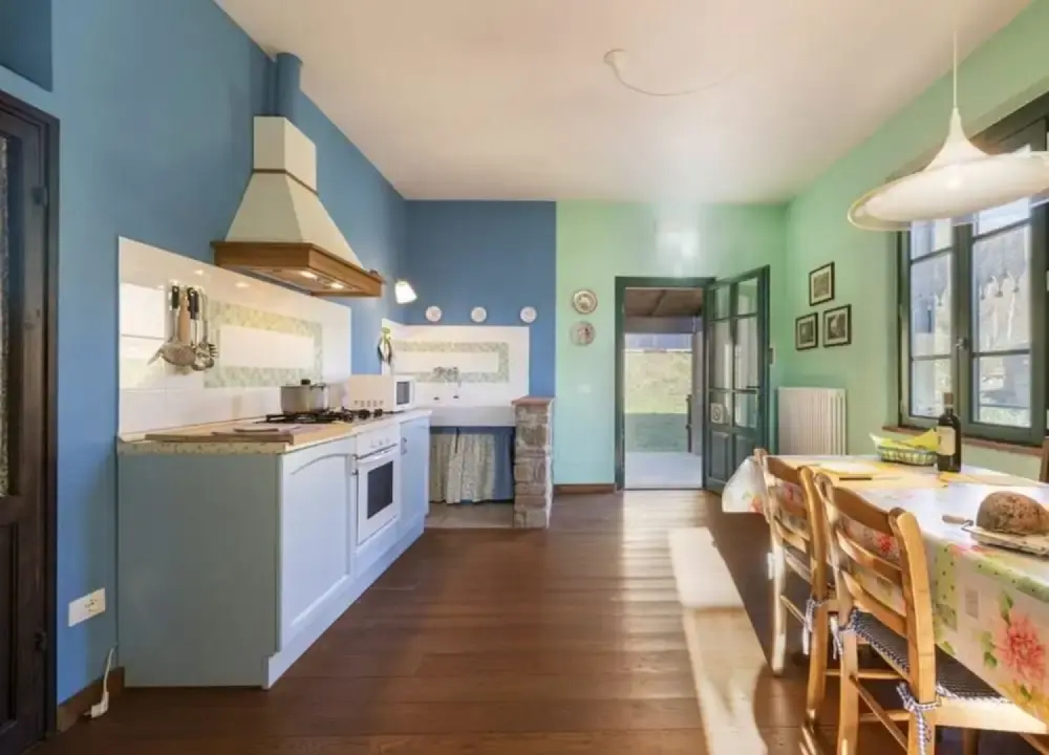 Villa Popiglio Comfortable Holiday Residence