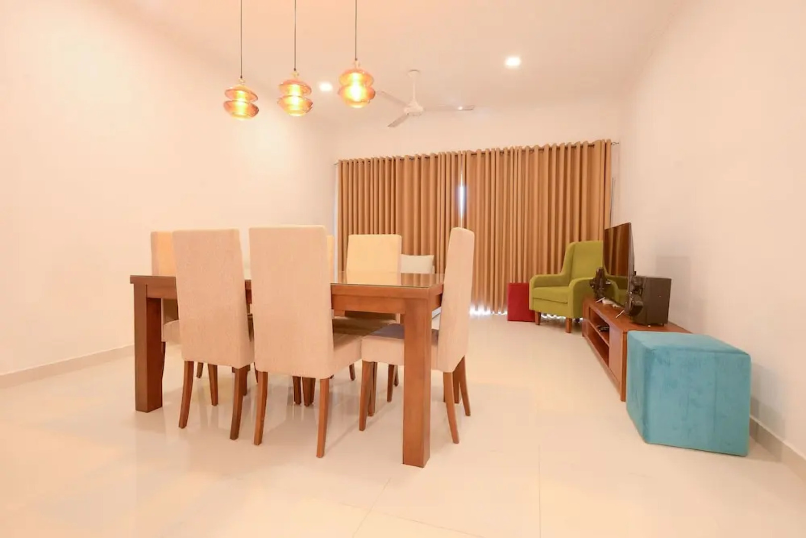 De Saram Residencies