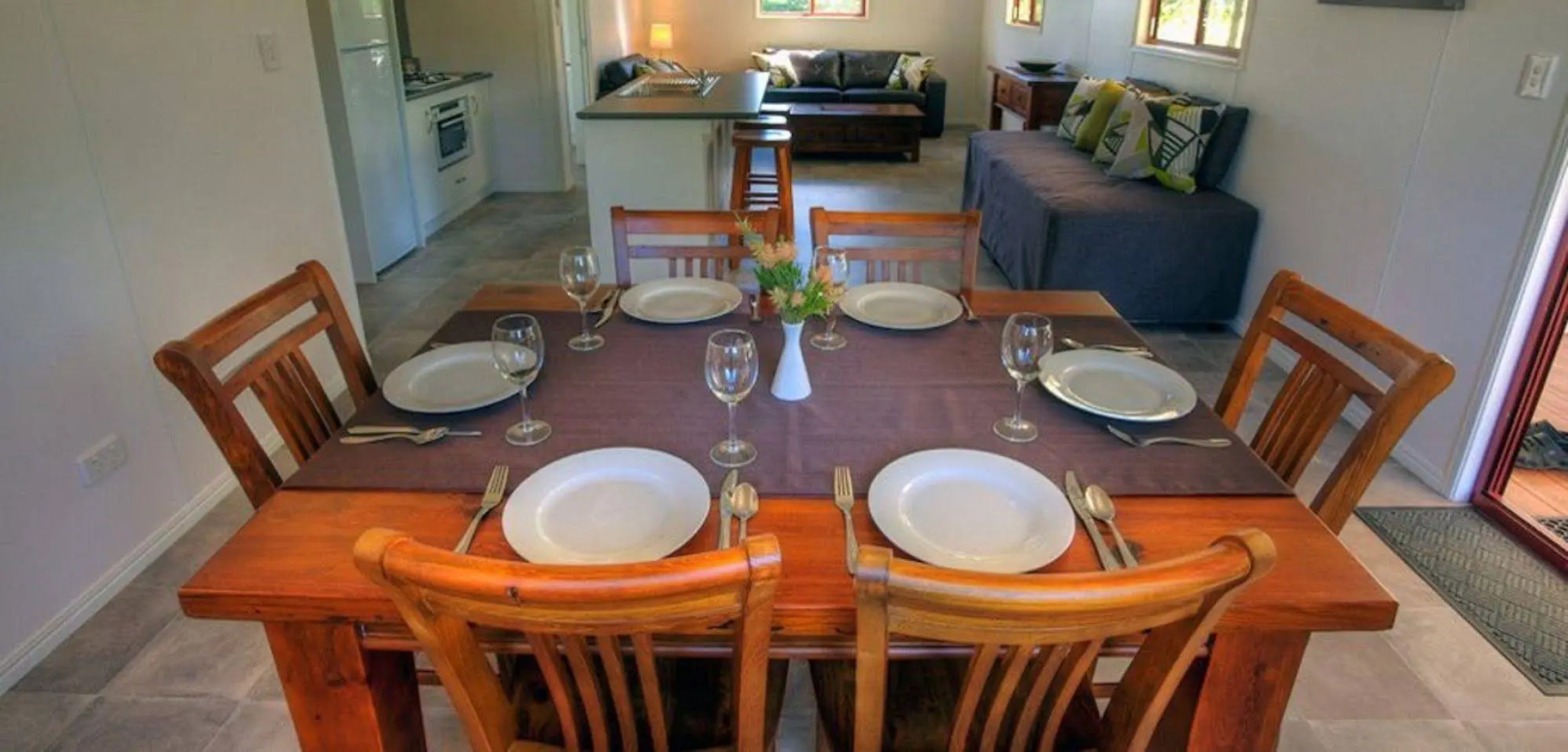 Killarney View Cabins and Caravan Park