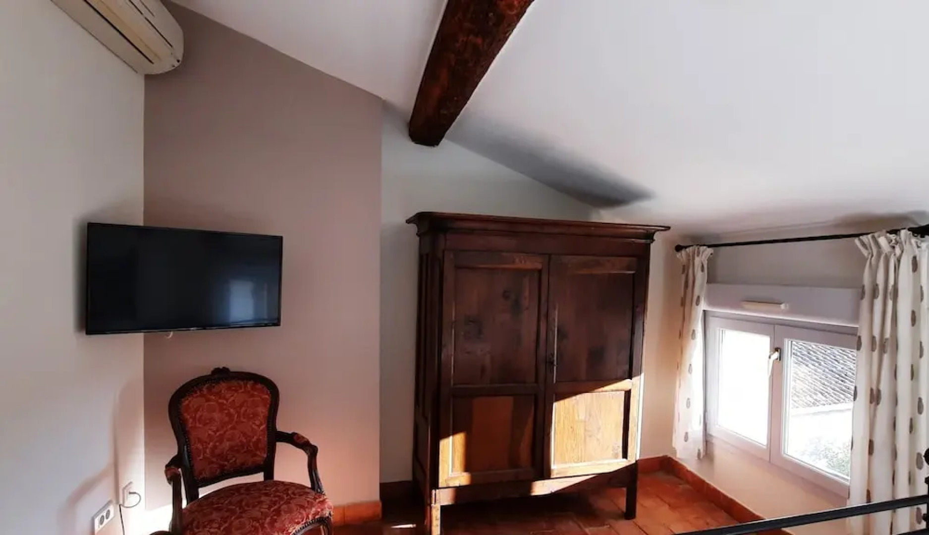 Gîte et Chambres d'hôtes  Le Coq du Nord - Mailhac