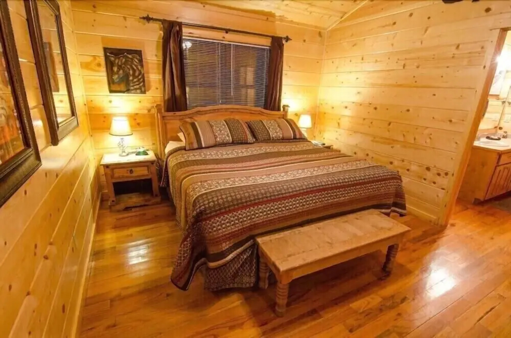 4R Escape Lodge - 2 Br Cabin