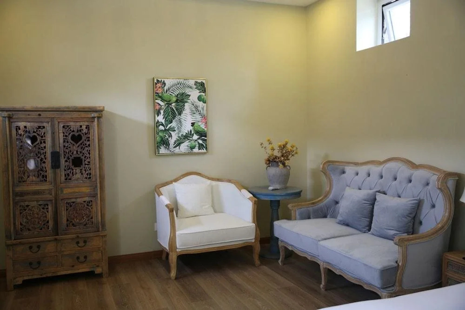 Countryside Luxury Hotel