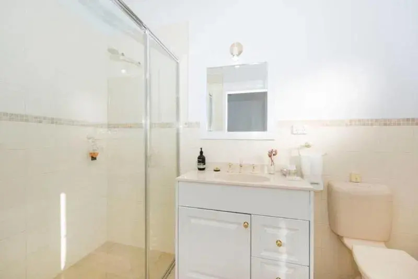 Peppertree Hill Luxury Farm Accommodation