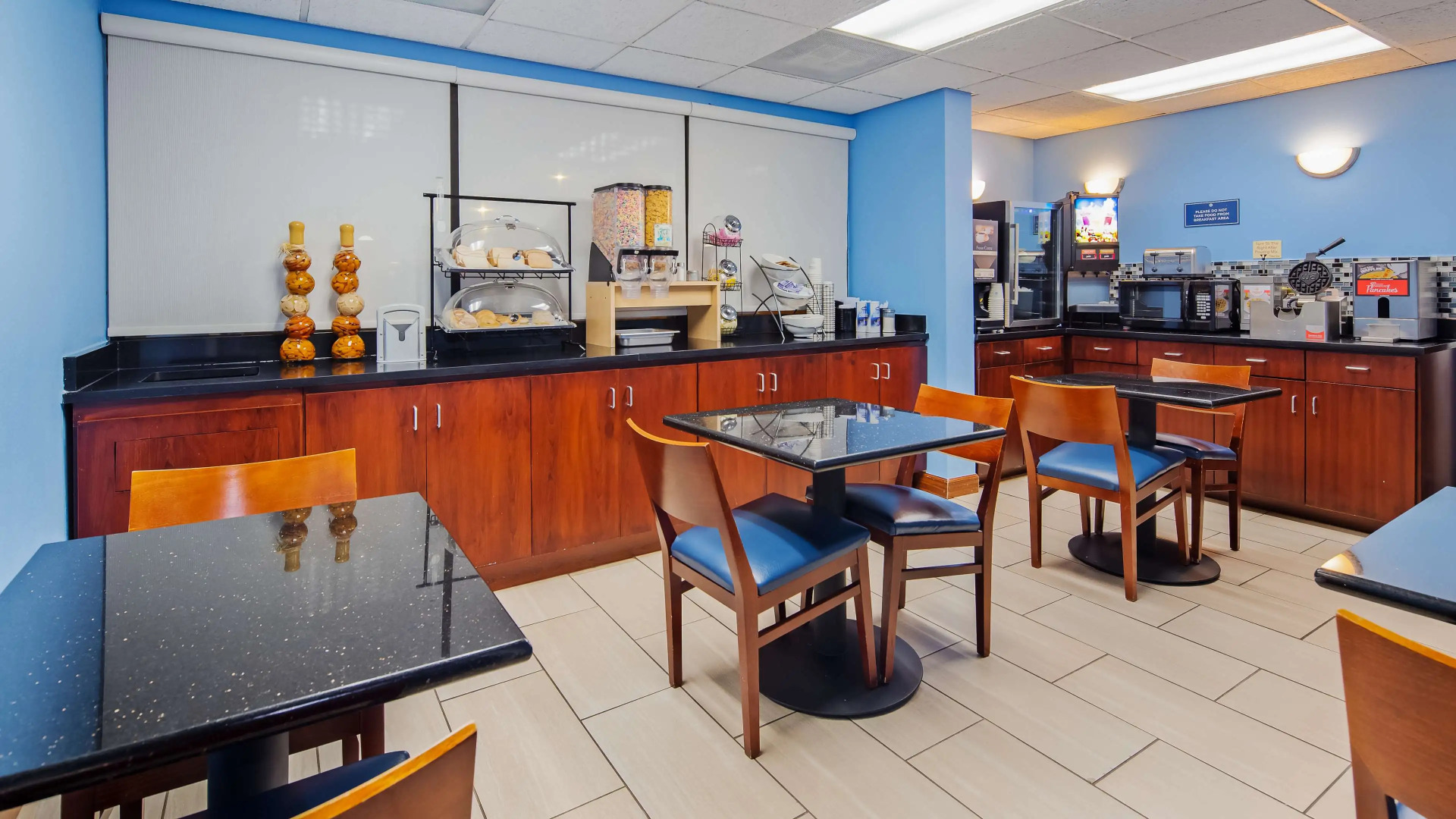 SureStay Hotel by Best Western Lenoir City