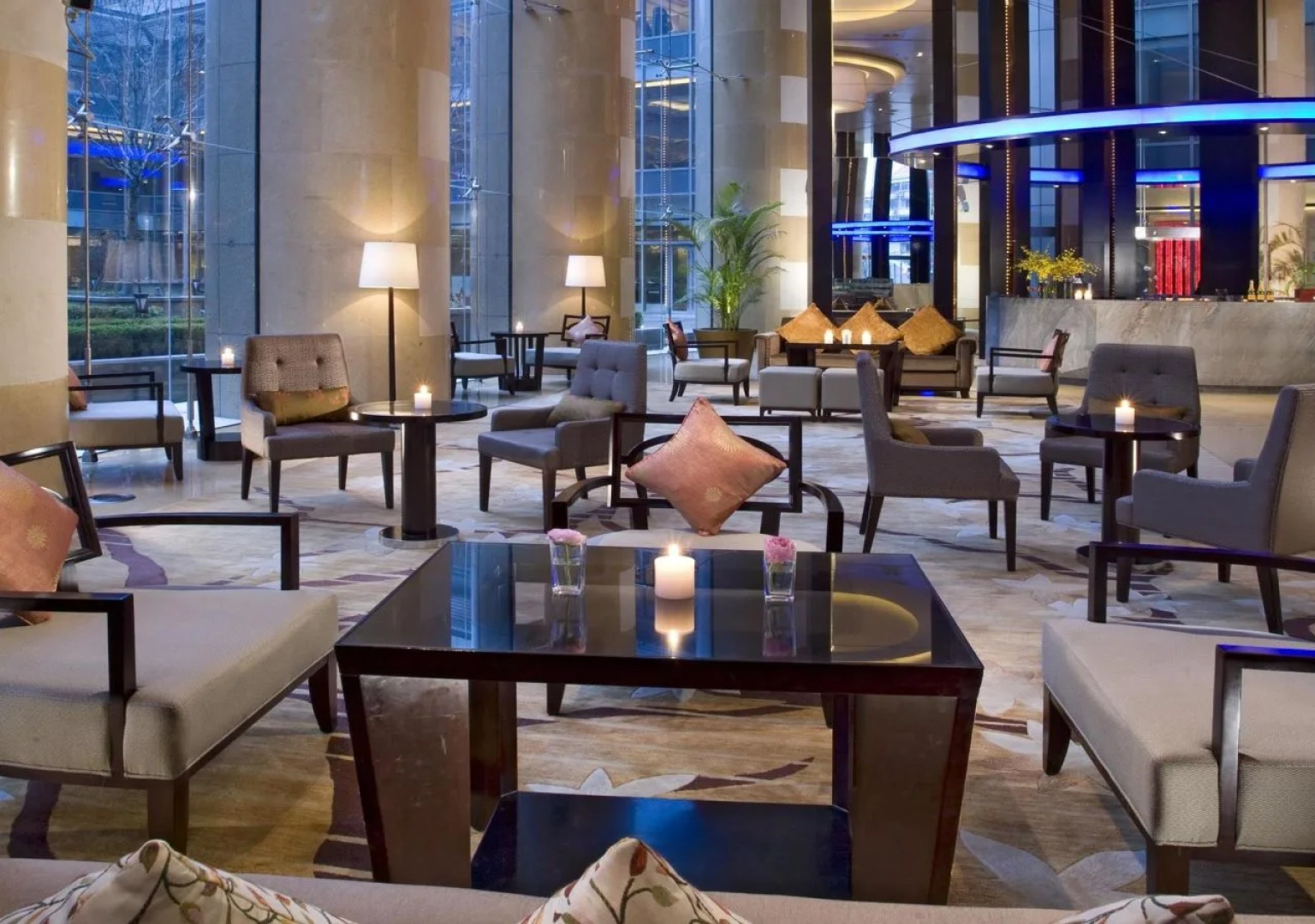 Sheraton Grand Shanghai Pudong Hotel & Residences