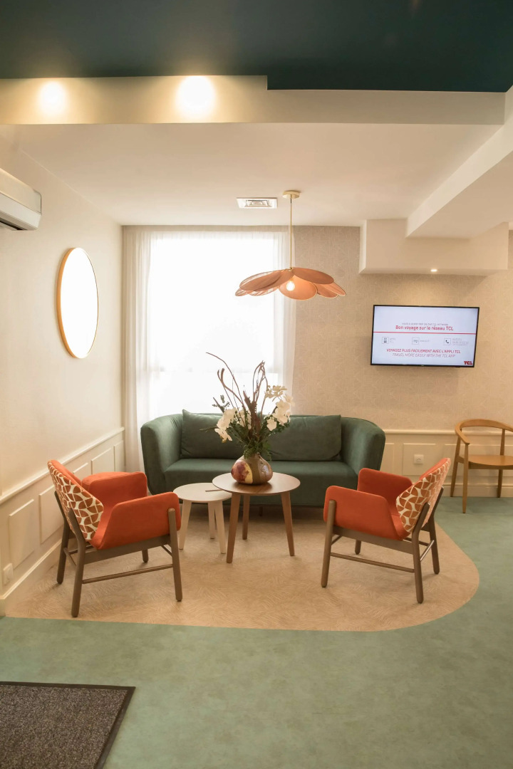 Kyriad Villefranche sur Saone Porte du Beaujolais -Rénové-