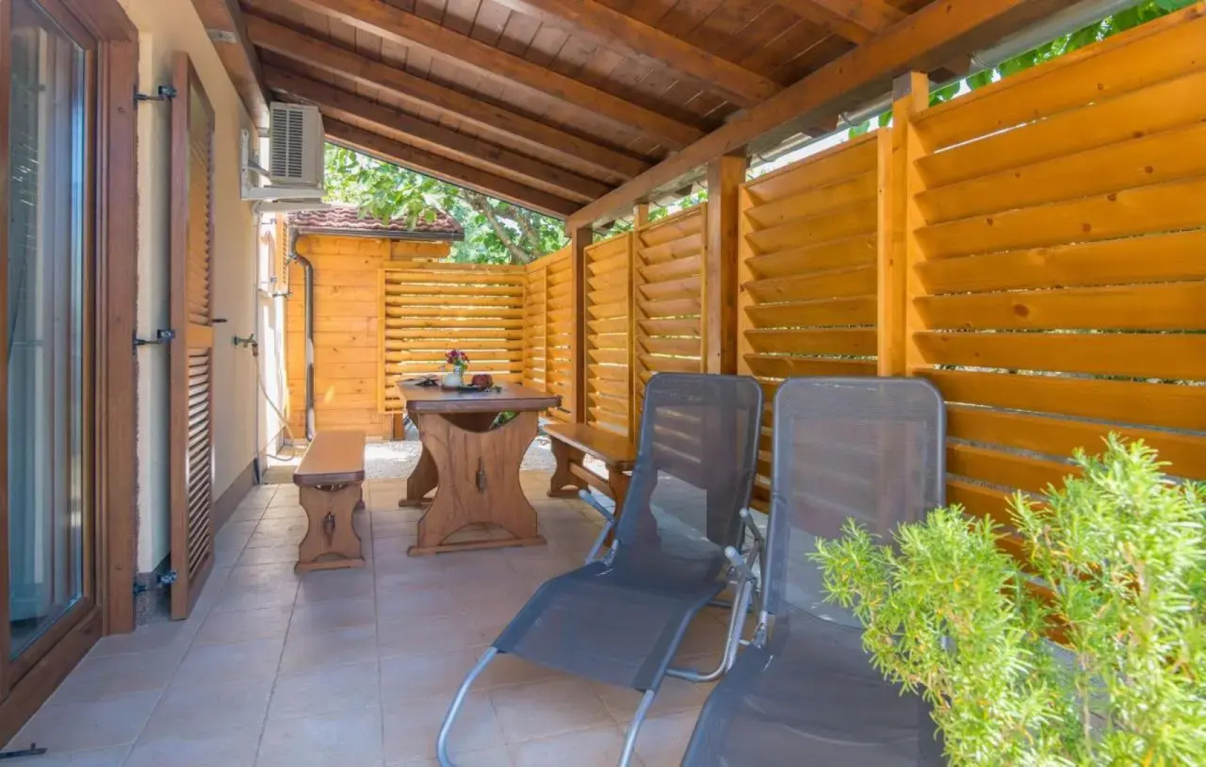 Apartments Insula Aurea