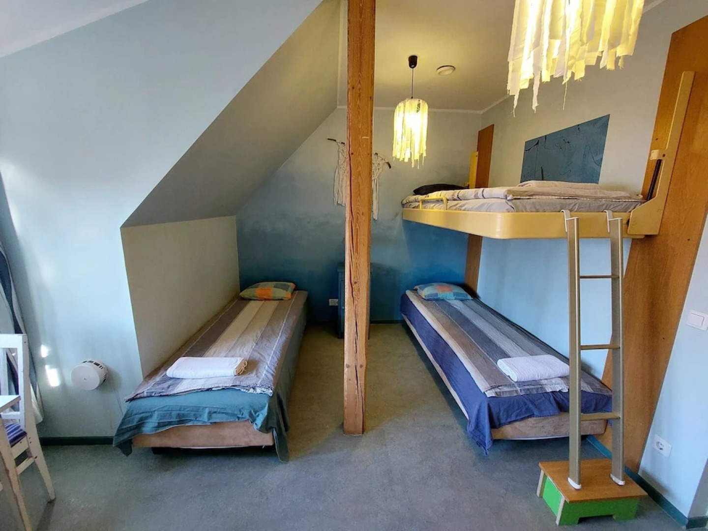 Хостел Looming