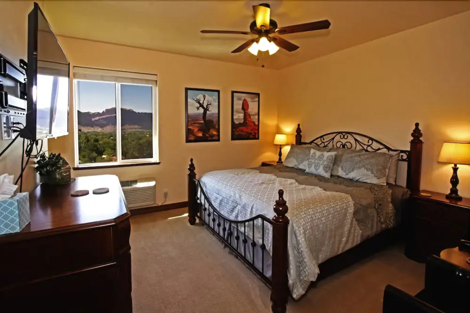 Arches Drive Bed and Breakfast