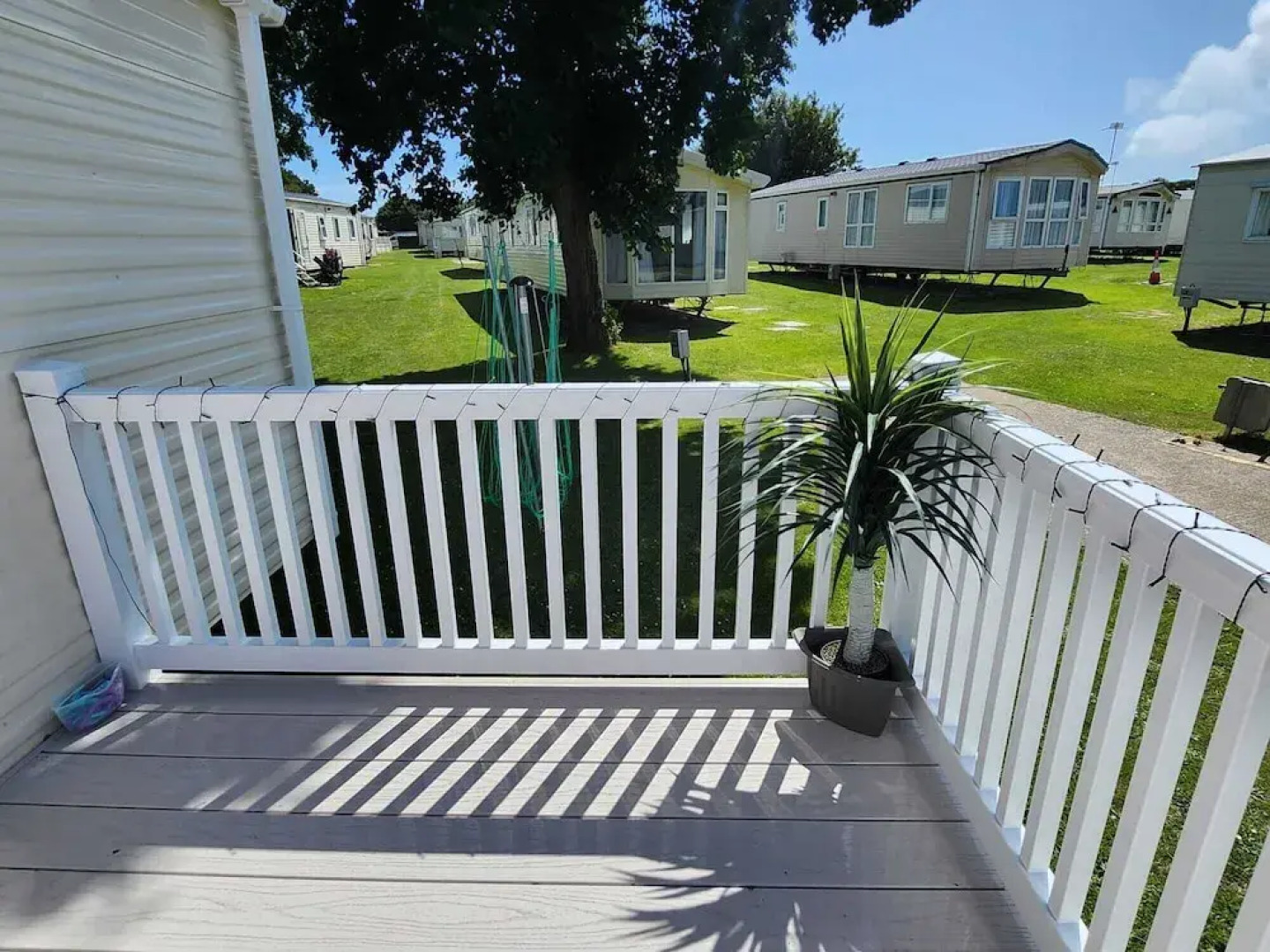 D&ashortbreaks-stmargaretsbay-parking