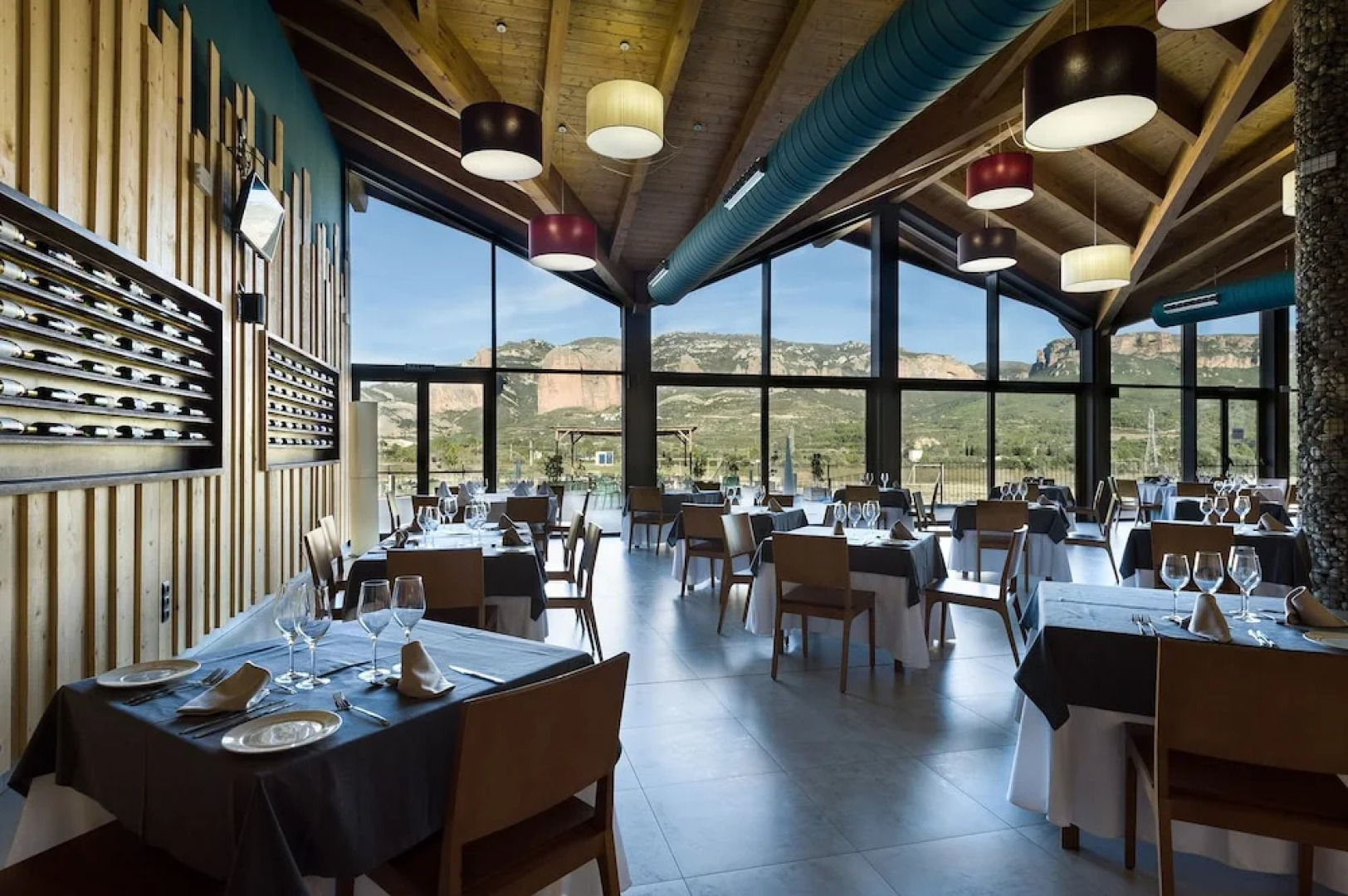 Hotel Spa Aguas De Los Mallos