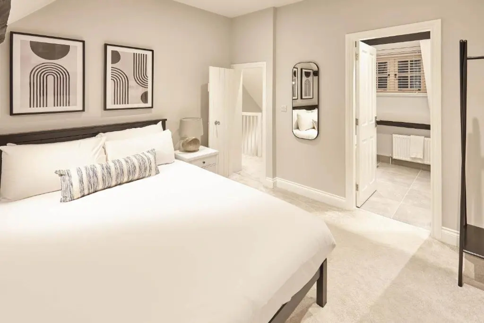 Host Stay Graham House