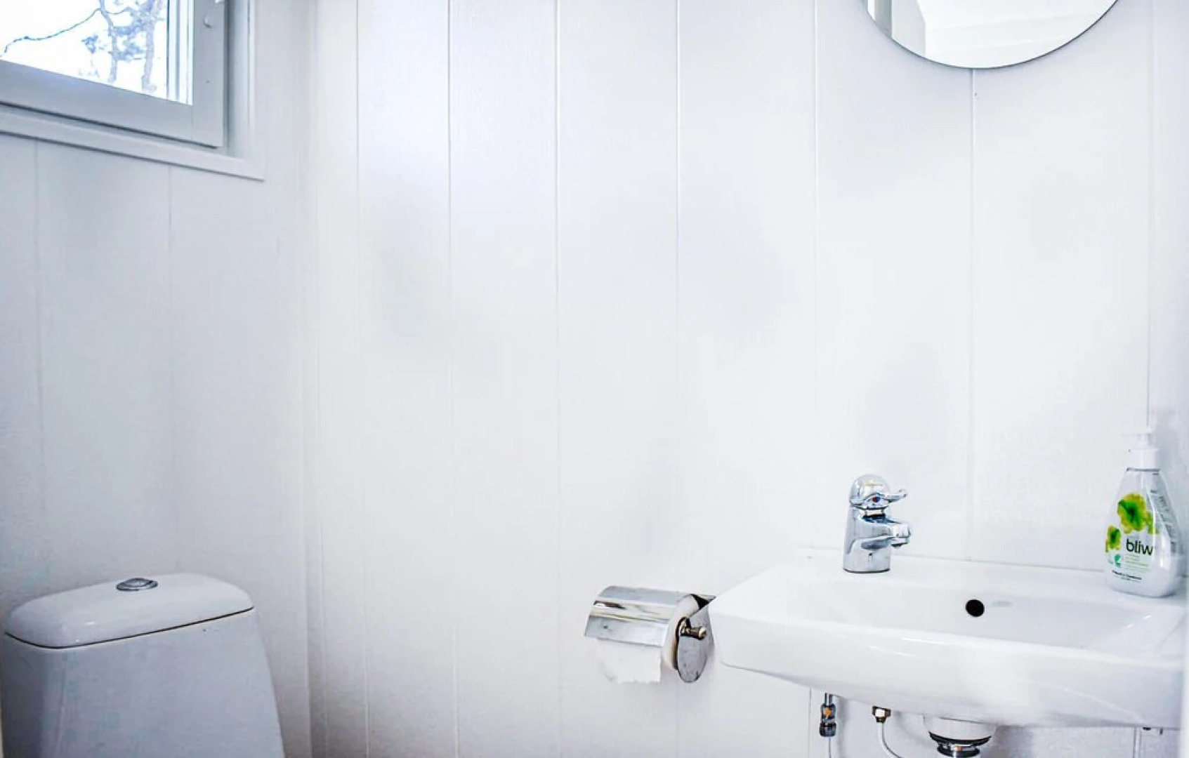 Stunning Home in Listerby With 5 Bedrooms and Wifi