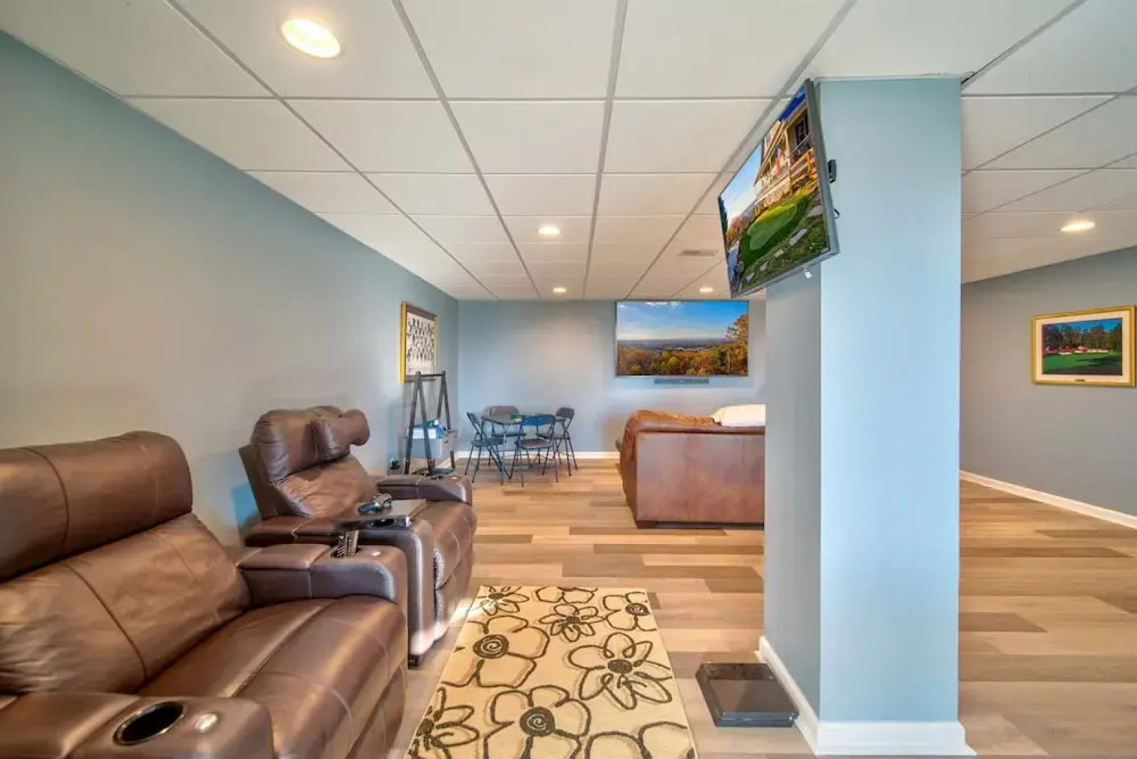 Sunset View 3 BDR Close to Downtown!