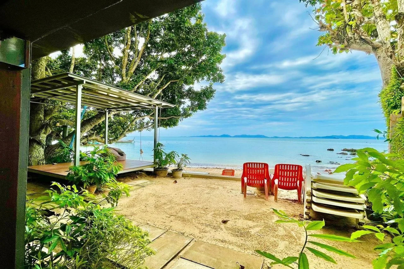 The Parlour Krabi by ZUZU