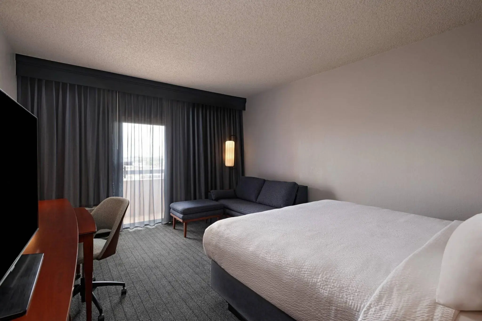 Courtyard by Marriott San Antonio Airport