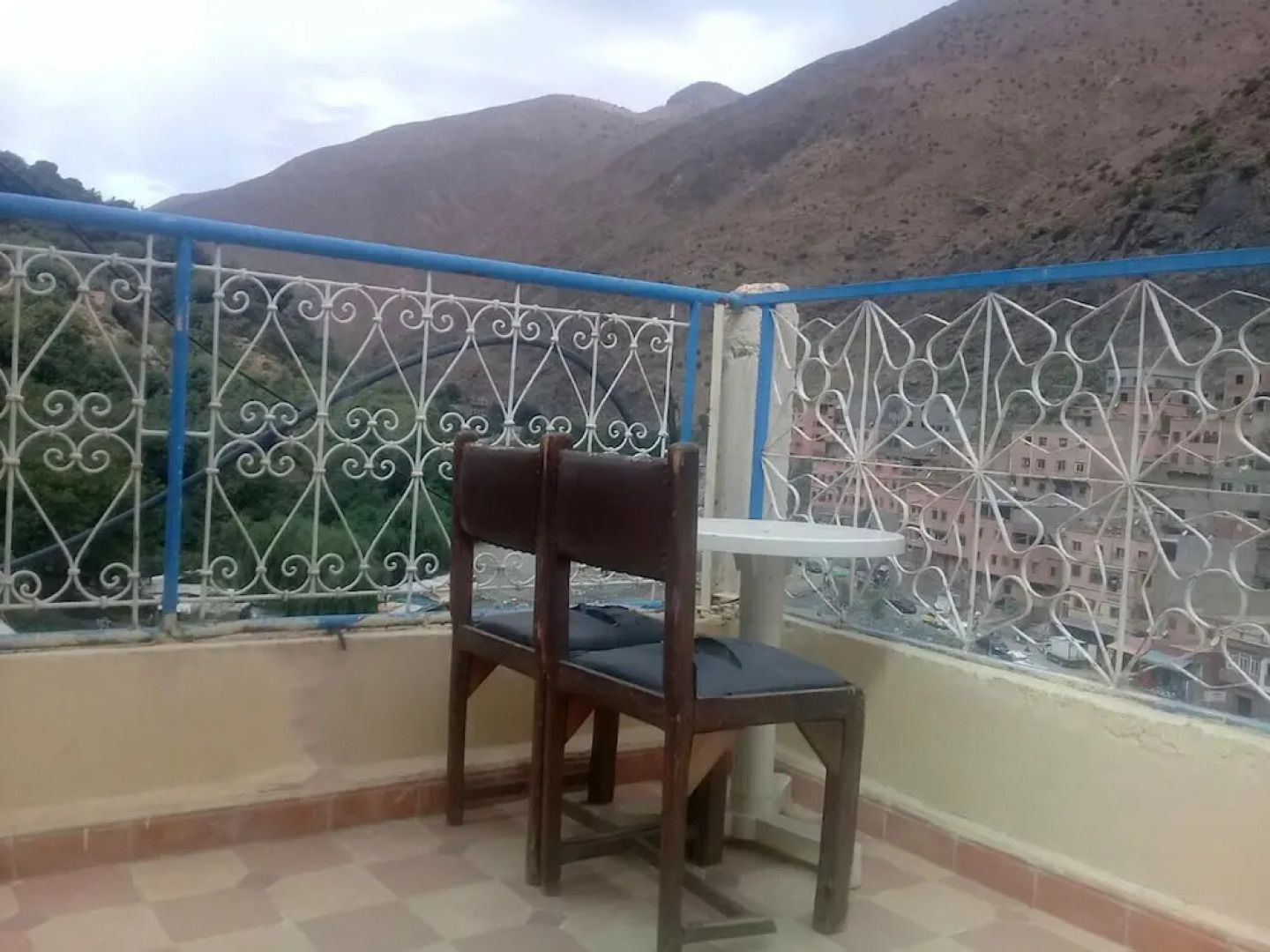 Hotel Timichi Setti Fadma