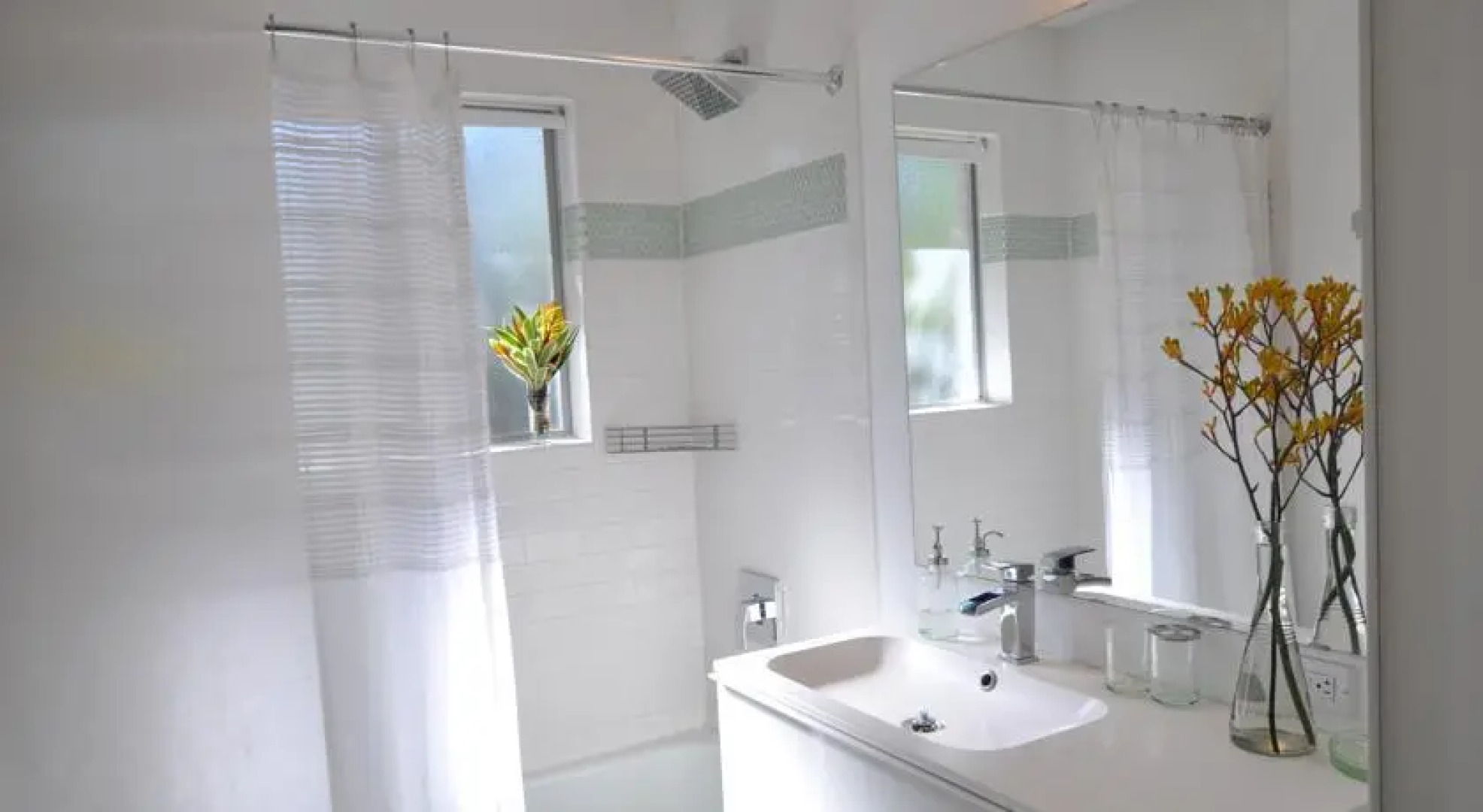 Travis Heights Modern II