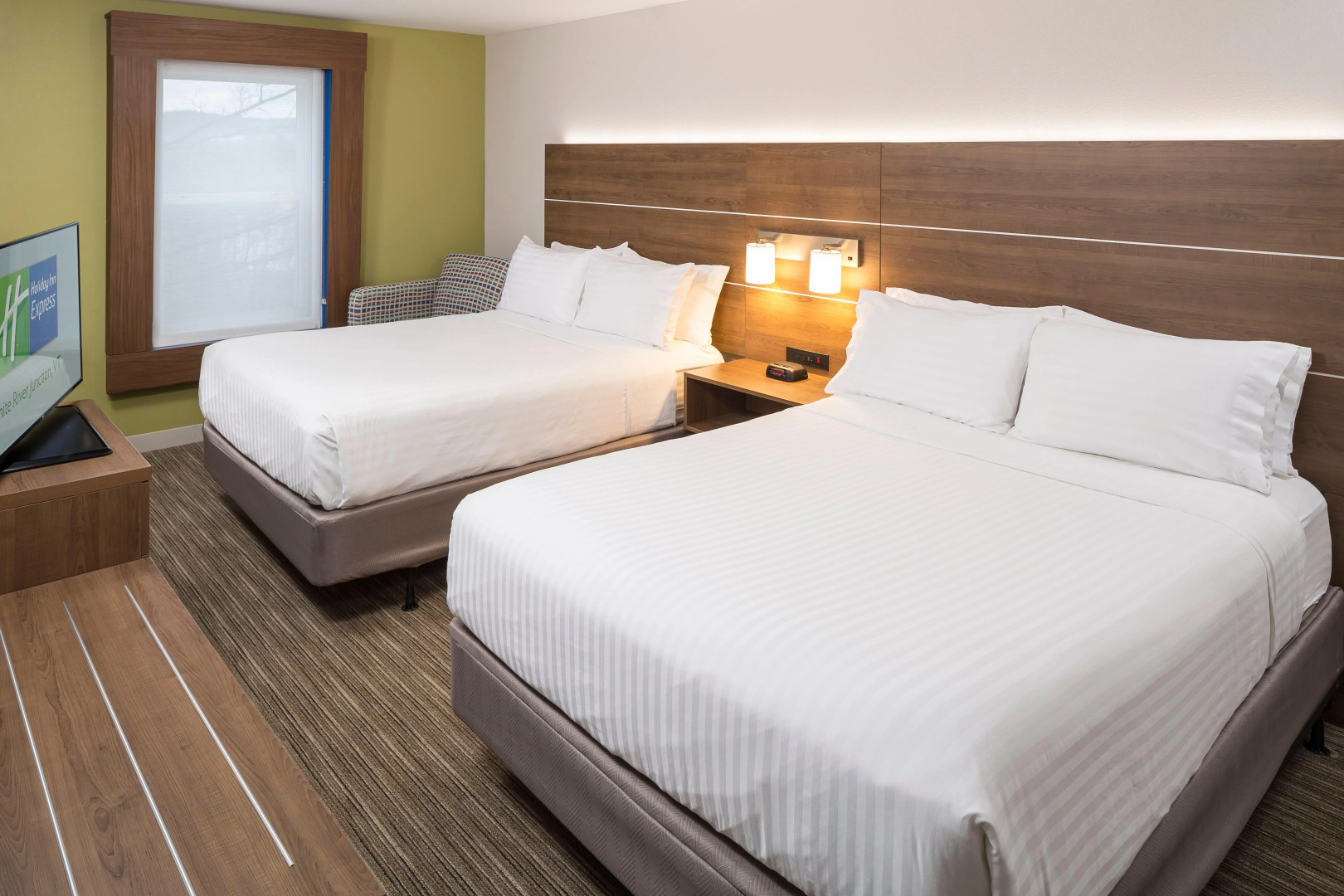 Holiday Inn Express Hotel & Suites White River Junction by IHG