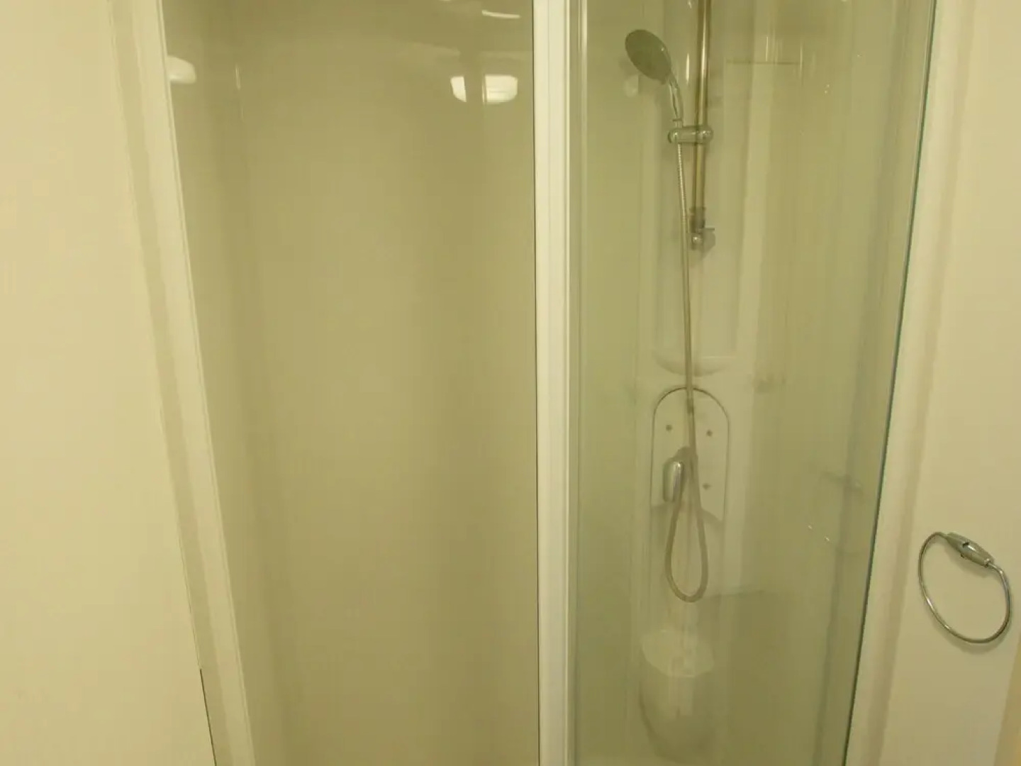 Cozy Chalet With a Porch, in Natural Surroundings