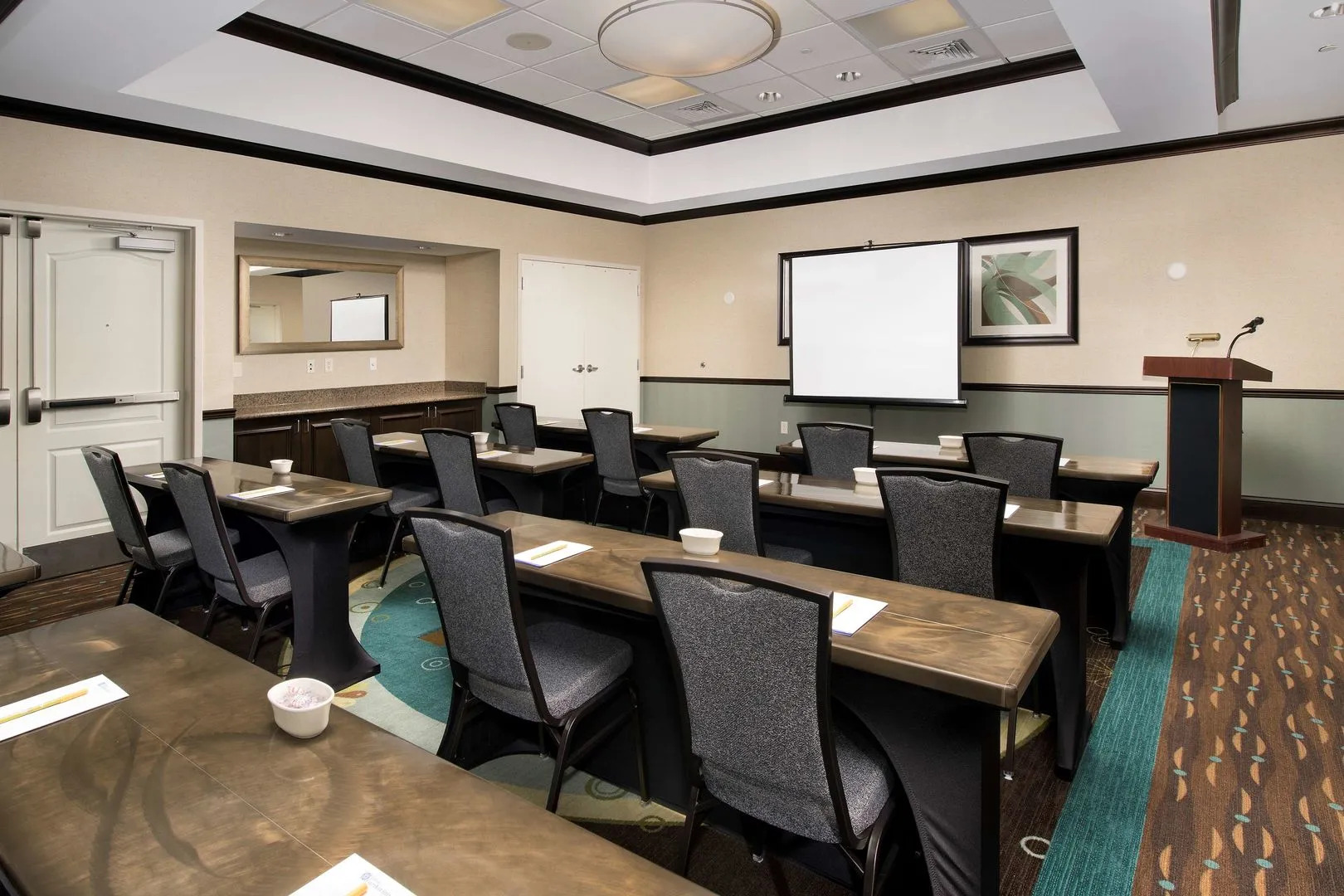 Hilton Garden Inn Winston-Salem/Hanes Mall