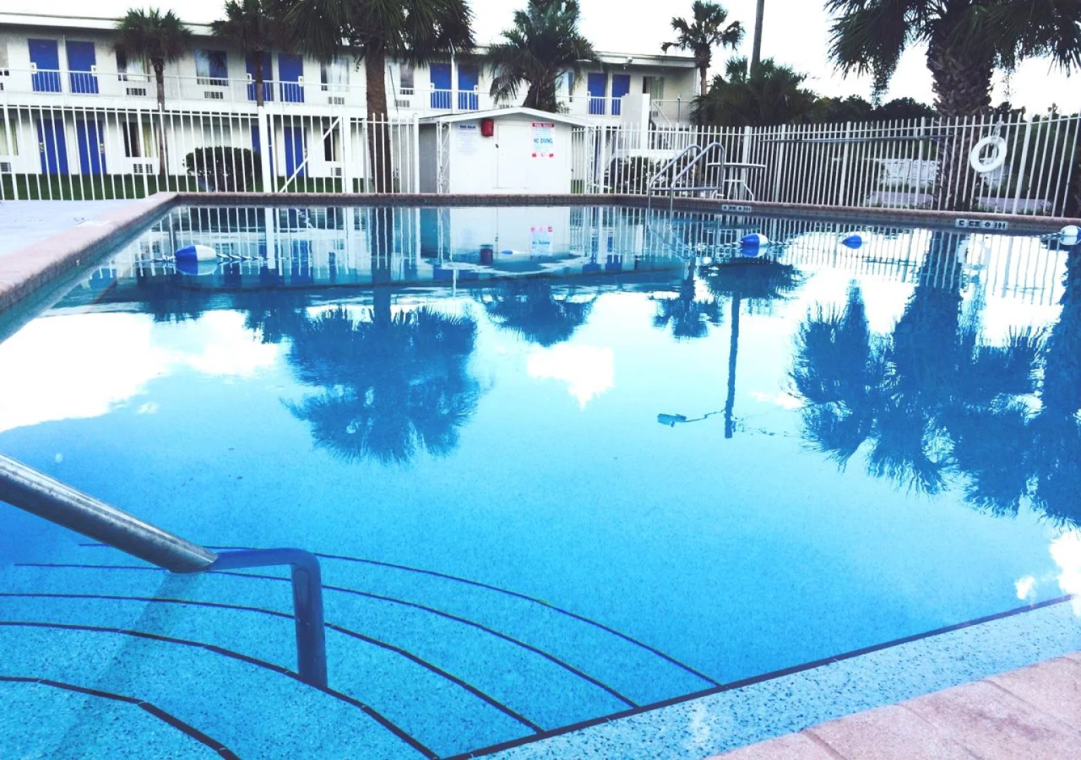 Red Roof Inn Wildwood, FL - The Villages