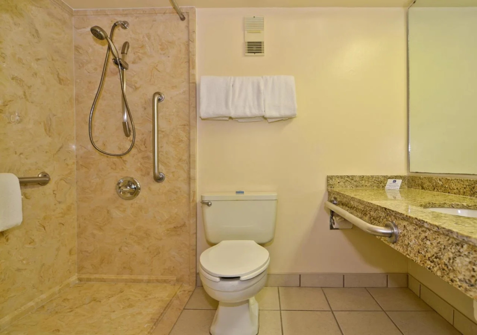 Best Western Crossroads Inn