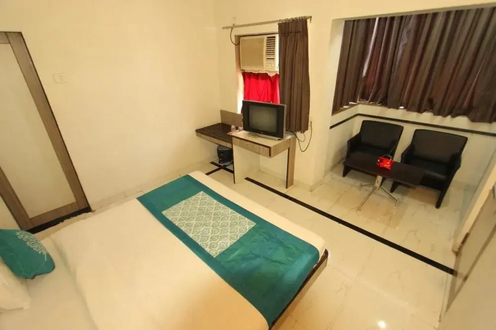 Hotel Saikripa Imperial